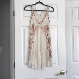 Flowy cream dress